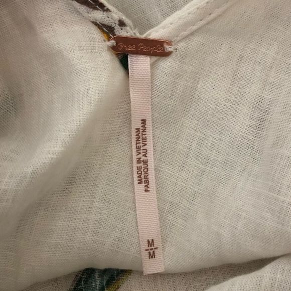 Free People Summer in Tulum Cream Floral Bow Tie Back Printed Top size Medium - Picture 10 of 14